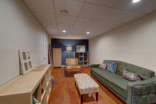 31 Ponwood Cir, Madison WI  53717-1179 exterior