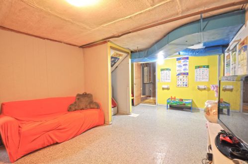 214 Lawrence St, Mishawaka IN 46545-6123 exterior