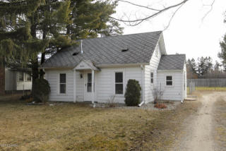 6421 Oakland Dr, Kalamazoo, MI 49024-2509