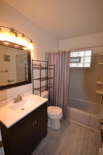 6857 44, Milwaukee WI 53223-5301 exterior