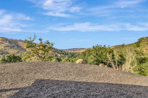 8138 Cinnabar Hills Rd, San Jose CA exterior