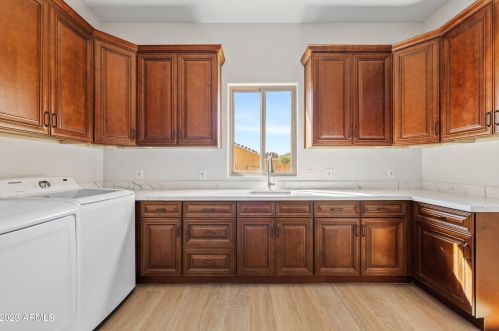 36648 27th Ave, Phoenix AZ 85086-8747 exterior