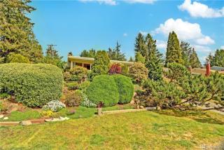 10762 Alton Ave, Seattle WA  98125-6913 exterior