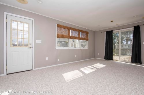 3208 Kickapoo Ave, Point Pleasant Beach NJ 08742 exterior