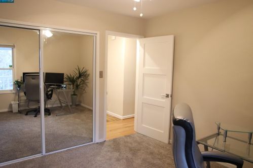 1963 Altura Dr, Concord CA 94519-2201 exterior