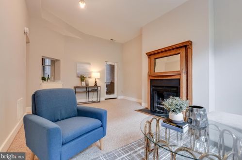 1007 New Hampshire Ave, Washington DC 20011-4729 exterior