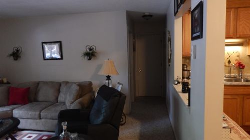 21 Burns Ave, Concord NH 03301-6133 exterior