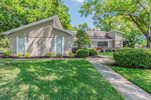 11723 Nicklaus Cir, Tampa, FL 33624-4537