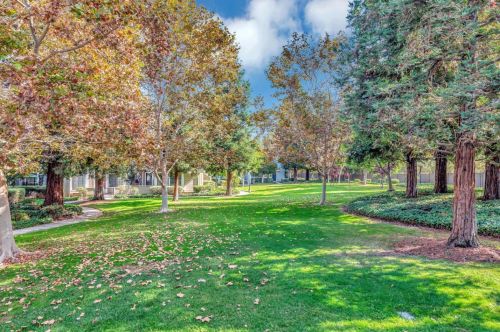 2878 Buena Crest Ct, San Jose CA 95121-2959 exterior