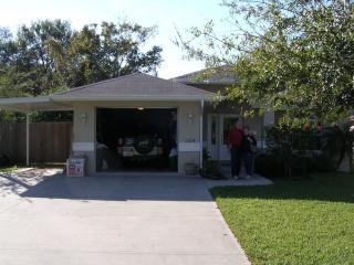 1104 Braddock St, Tampa FL  33603-5316 exterior