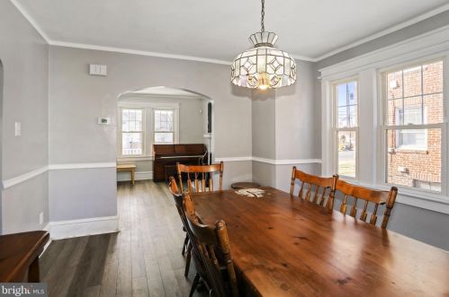 2216 Cv Rd, Camden NJ 08110-1633 exterior