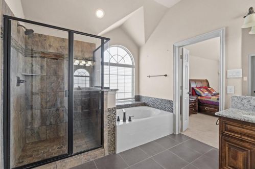 3030 Mcgregor Dr, Frisco TX 75033-8040 exterior