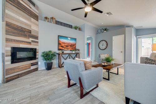 16642 20th St, Phoenix, AZ 85022-2970