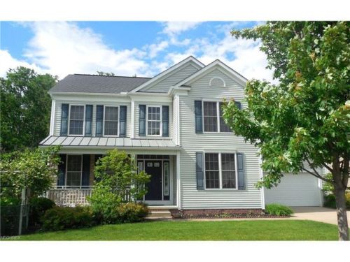 29417 Village Ln, Cleveland OH  44139-7103 exterior