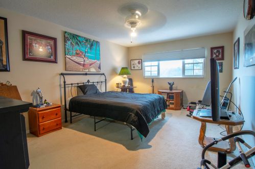 425 Fairway Lndg, Fort Pierce FL 34986-2166 exterior