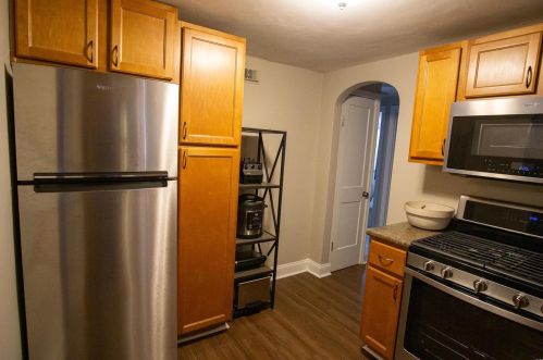 708 Laclede Sta Rd, Saint Louis MO 63117-2045 exterior