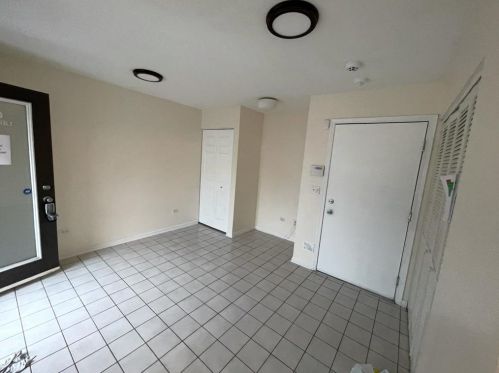 4859 Pulaski Rd, Chicago IL 60629-4121 exterior