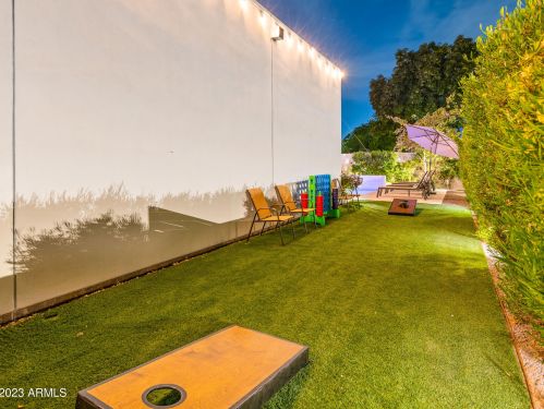 6846 13th Pl, Phoenix AZ  85014-1120 exterior