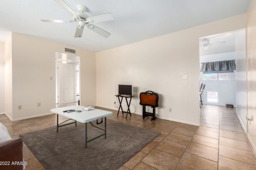 14824 30 Dr, Phoenix AZ 85009-5751 exterior