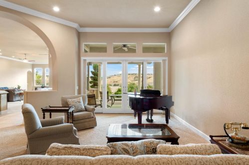 1251 Souza Dr, Folsom CA  95762-7559 exterior