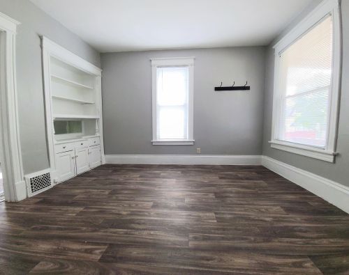 2034 39th St, Milwaukee, WI 53208-1863