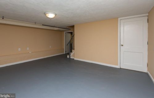 4032 Gideon Rd, Chester PA 19015-1906 exterior