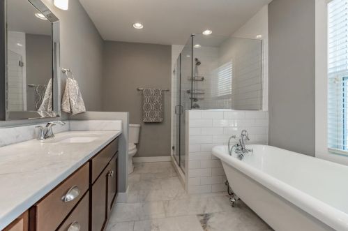 956 Dayton Ave, Saint Paul MN 55104-6544 exterior