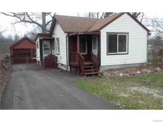 15863 Lenore, Detroit MI  48239-3513 exterior