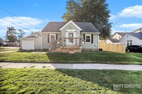 1451 Barclay St, Meskegon MI 49441-2207 exterior