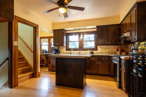 2524 Lefeber Ave, Milwaukee WI 53213-1222 exterior