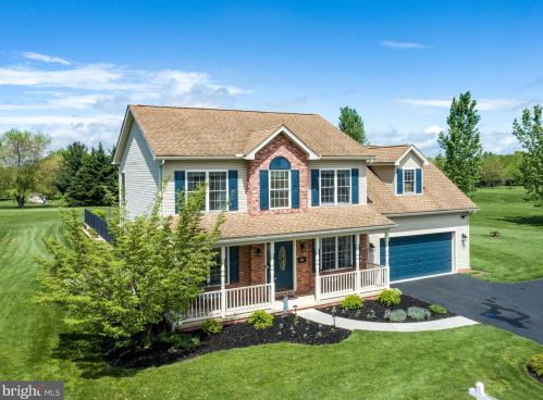 50 Amanda Dr, Littlestown, PA 17340-9226