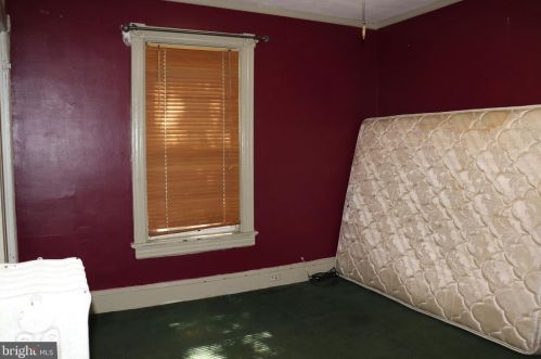 359 Mcclellan Ave, Trenton NJ 08610-6047 exterior