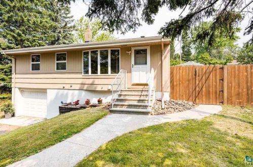 151 Ter St, Duluth MN 55811-4635 exterior