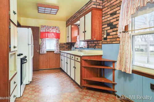 4078 Flamingo Ave, Wyoming MI exterior