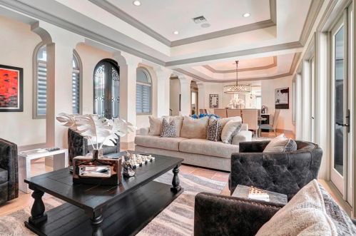 606 Binnacle Dr, Naples FL 34103-2725 exterior