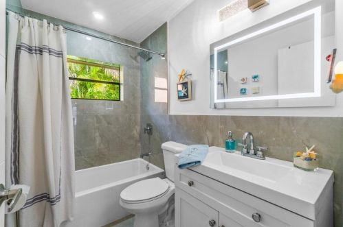 21176 Escondido Way, Boca Raton FL  33433-2505 exterior