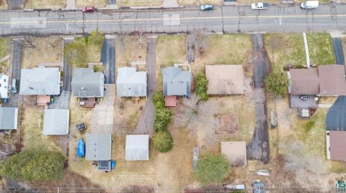 5705 Oakley St, Duluth MN 55804-1325 exterior