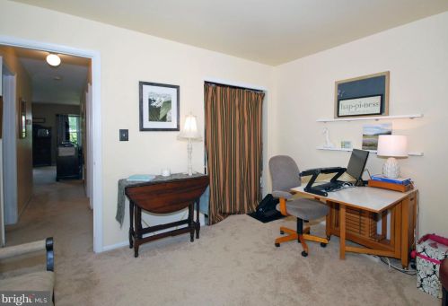 149 Wyndham Pl, Trenton NJ 08691-3130 exterior