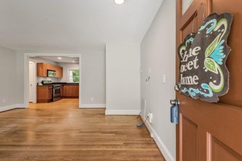 2696 Bamby Ln, Atlanta GA  30319-3648 exterior