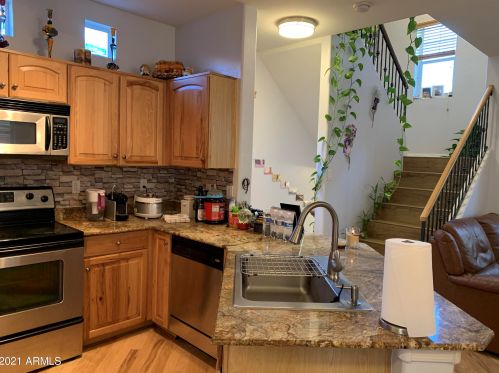 34619 30th Ave, Phoenix AZ  85086-3232 exterior