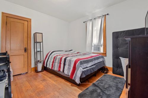 1418 56, Milwaukee WI 53214-5251 exterior