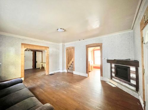 2260 Stafford Ave, Grand Rapids MI 49507-2351 exterior