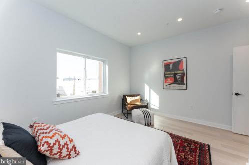 1122 26 St, Philadelphia PA 19121-4636 exterior