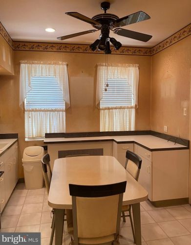 814 Dickinson St, Philadelphia PA 19147-6213 exterior