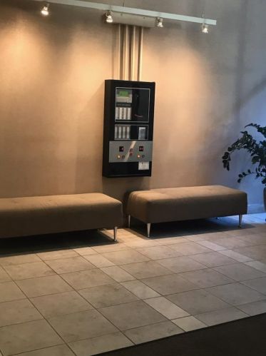 2740 Pine Grove Ave, Chicago IL  60614-6110 exterior