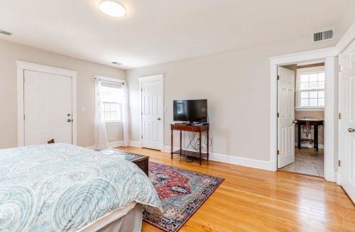 3852 Central Park Ave, Chicago IL 60629-4343 exterior