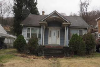 2416 State Ave, Moon Twp, PA 15108-2229