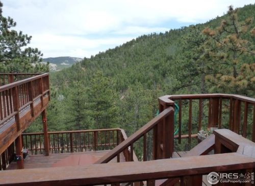 893 Logan Ml Rd, Boulder CO 80302-8729 exterior