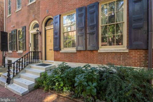 1016 Clinton St, Philadelphia PA 19107-6017 exterior