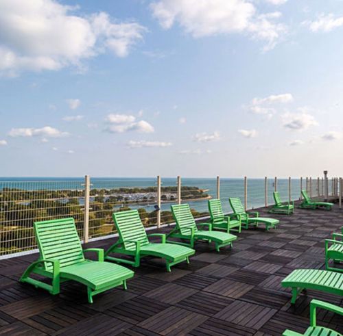 3950 Lake Shore Dr, Chicago IL  60613-3434 exterior